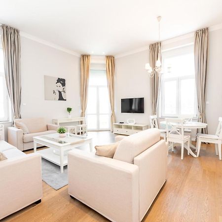 Slavija Fontana Lux Apartments เบลเกรด ภายนอก รูปภาพ