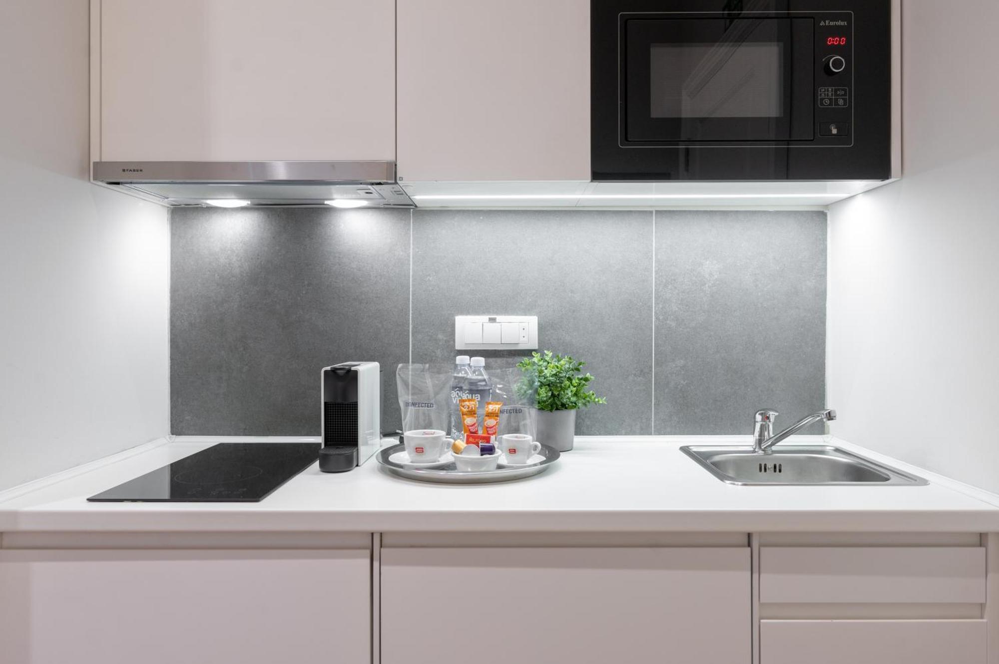Slavija Fontana Lux Apartments เบลเกรด ภายนอก รูปภาพ