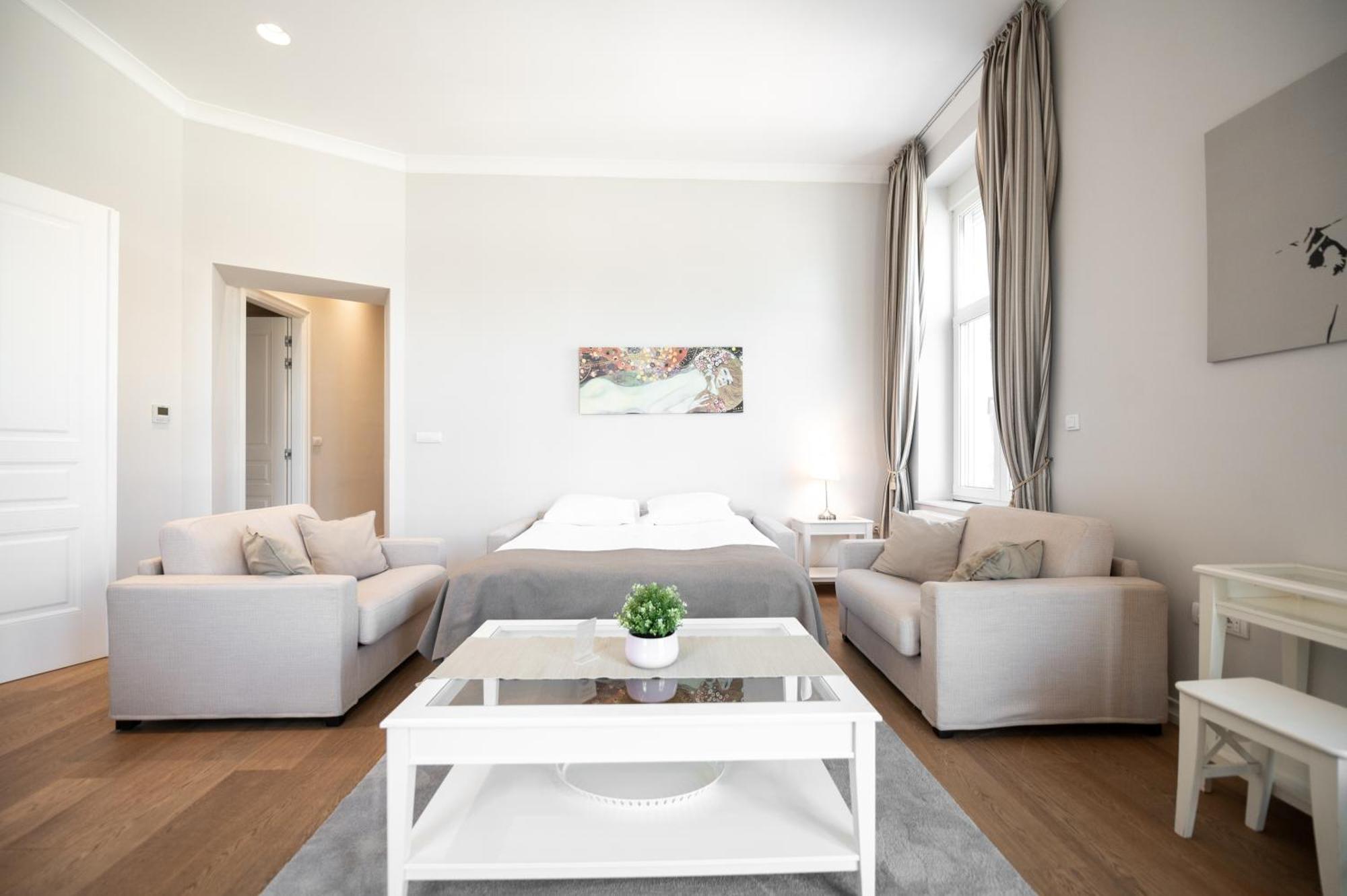 Slavija Fontana Lux Apartments เบลเกรด ภายนอก รูปภาพ