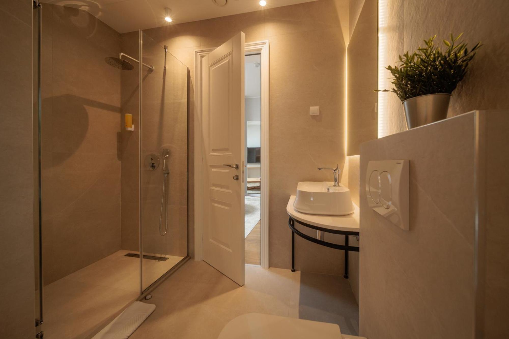 Slavija Fontana Lux Apartments เบลเกรด ภายนอก รูปภาพ