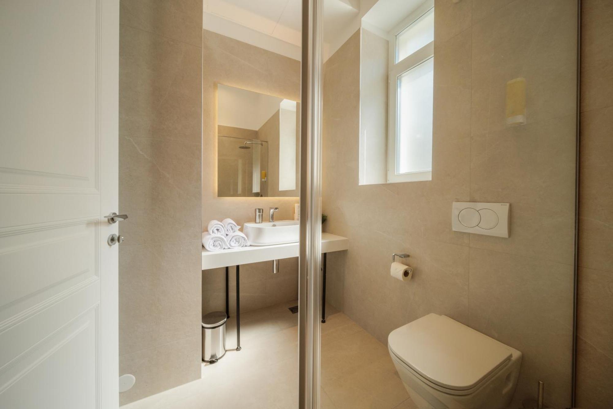 Slavija Fontana Lux Apartments เบลเกรด ภายนอก รูปภาพ